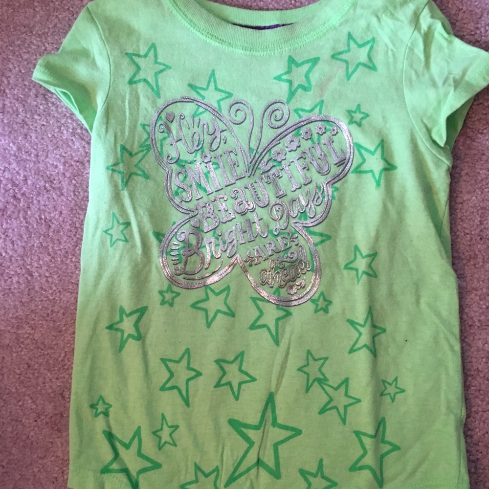 Green tee shirt